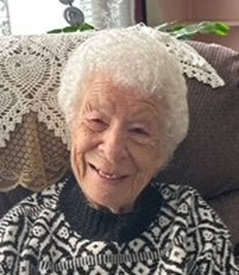 Maxine McCarty Lowe, 93, of Creston, died Saturday, Sept. 14, 2024, at her niece’s home in Creston. A