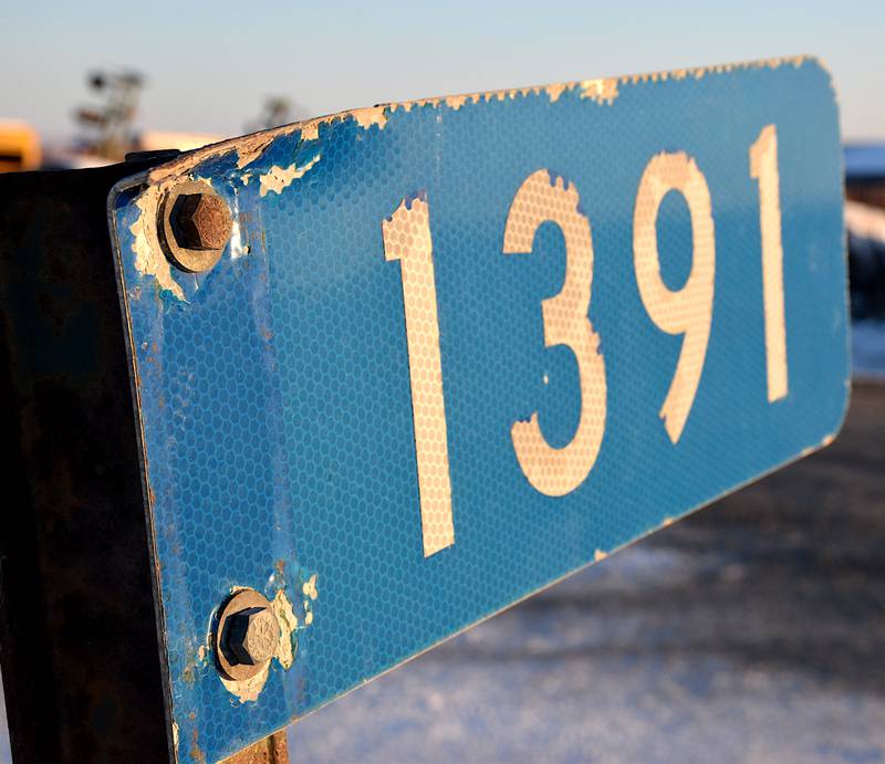 Union County Board of Supervisors plan to review and revise the ordinance related to 911 address signs at properties.