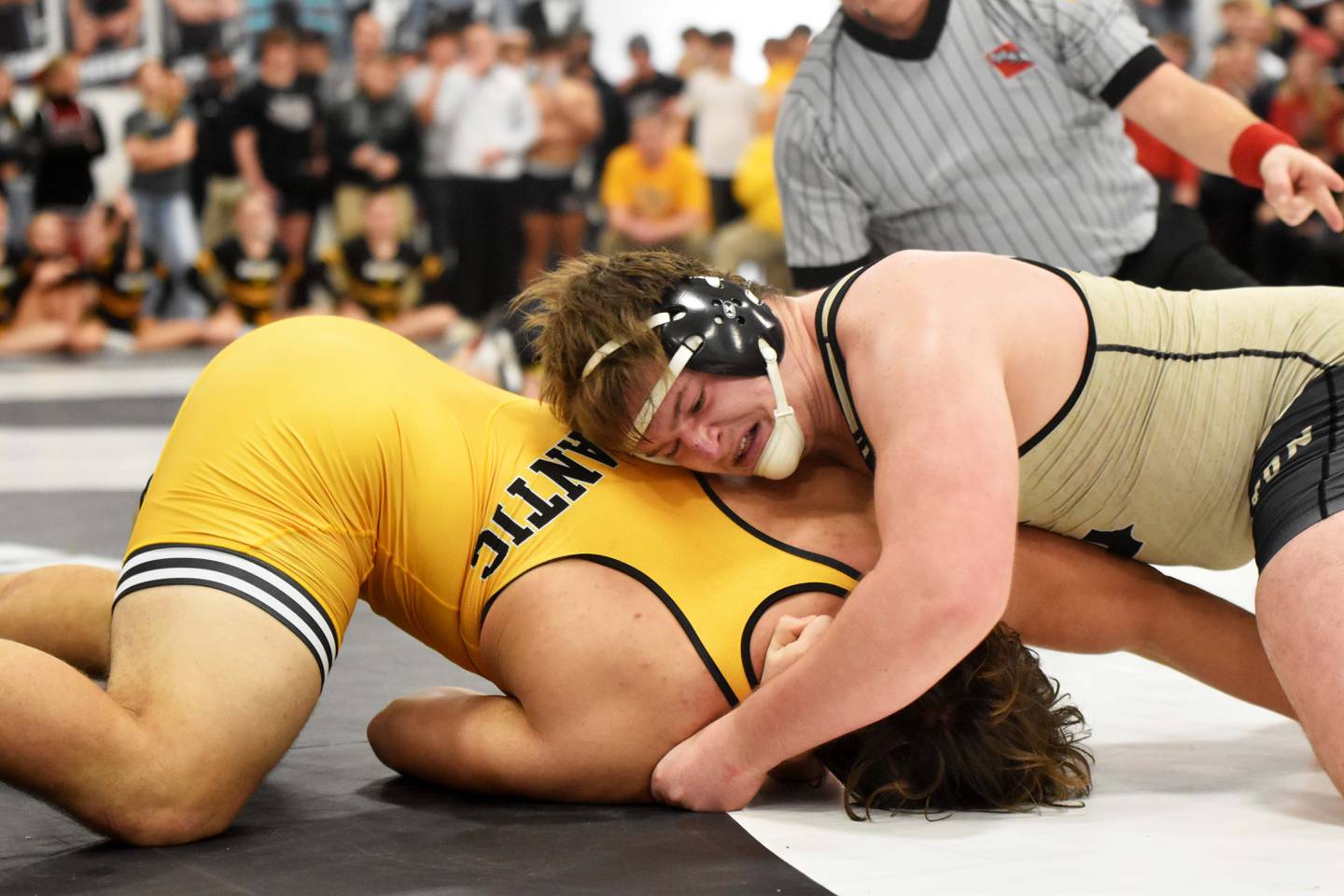 Max Chapman is awarded two points for the takedown of Evan Sorenson of Atlantic in the heavyweight title match. After three periods, Chapman was named the victor in a 9-7 decision. The Panthers won the tournament with 205 points.