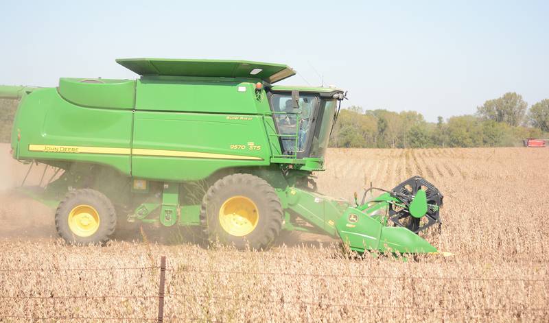 With farm equipment more prevalent this time of year on area roads, Adair County Sheriff Jeff Vandewater says it’s important drivers pay attention and eliminate distractions in order to avoid accidents.