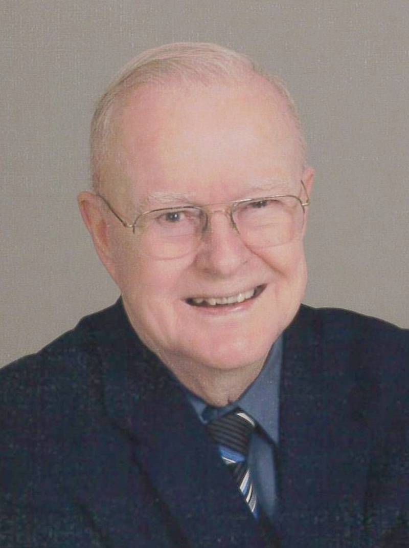 Harold C. Powers, 91, of Ames, passed away Monday, Aug. 19, 2024, at Green Hills Healthcare Center in Ames.